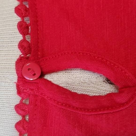 St. John's Bay red Women's top Lovely enbroidery at the top in blue/white Size S - Picture 7 of 9